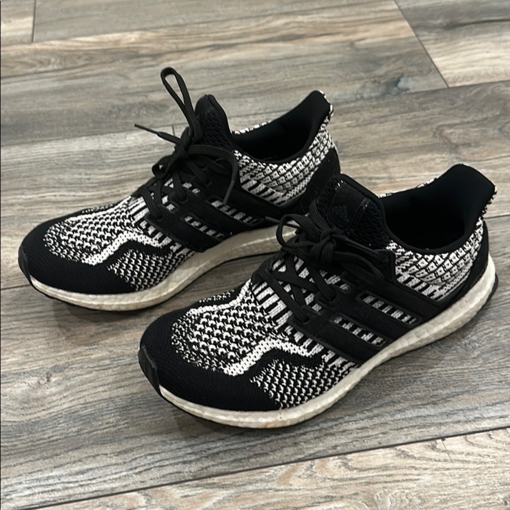 Women’s black and white Ultra Boost